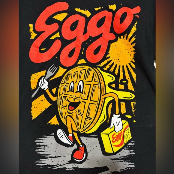 Kellogg's Black Eggo Breakfast Waffles Too Good To Leggo T-Shirt Size Medium - Picture 2 of 4